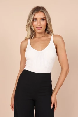 Petal And Pup Womens Gemma V Neck Tank Top - Image 8